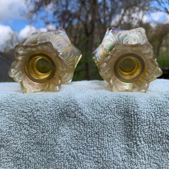 Fenton tulip candle holder set of 2 - Picture 4 of 6